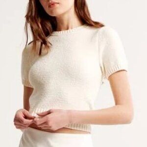 Abercrombie & Fitch Crew Sweater Tee - Size Small in Cream
